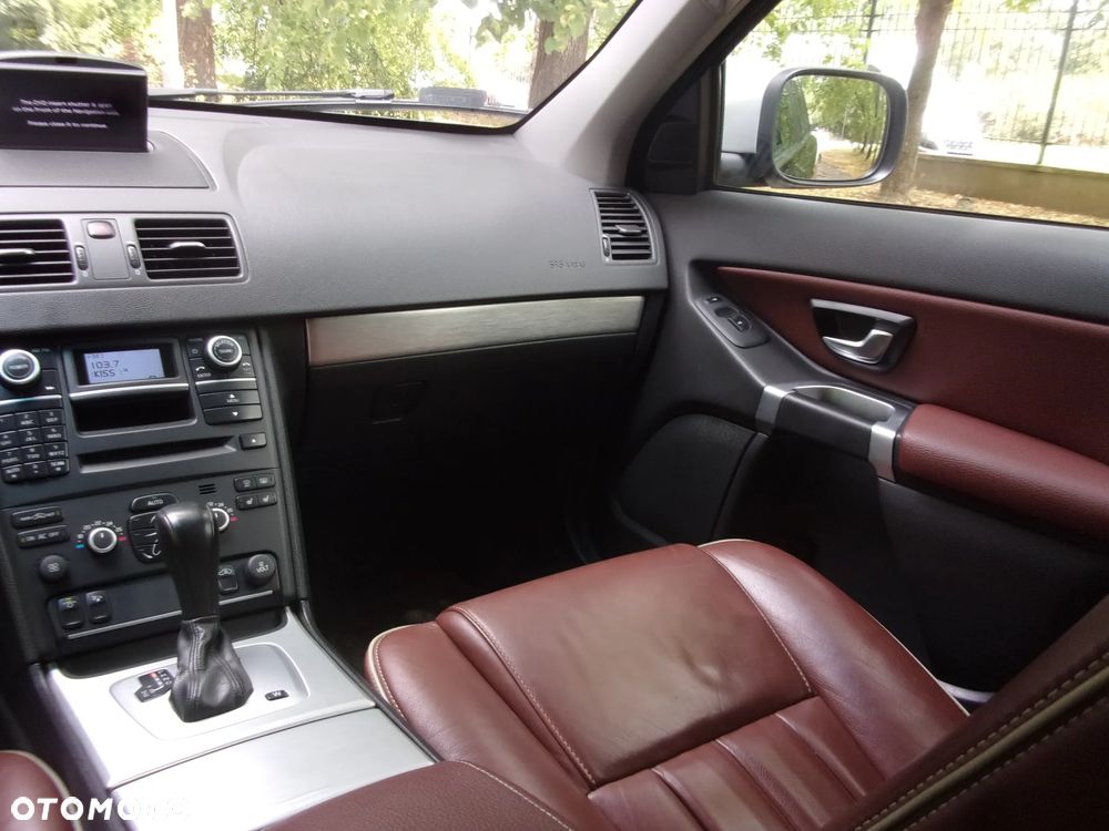 Volvo XC 90 D5 AWD Executive - 21
