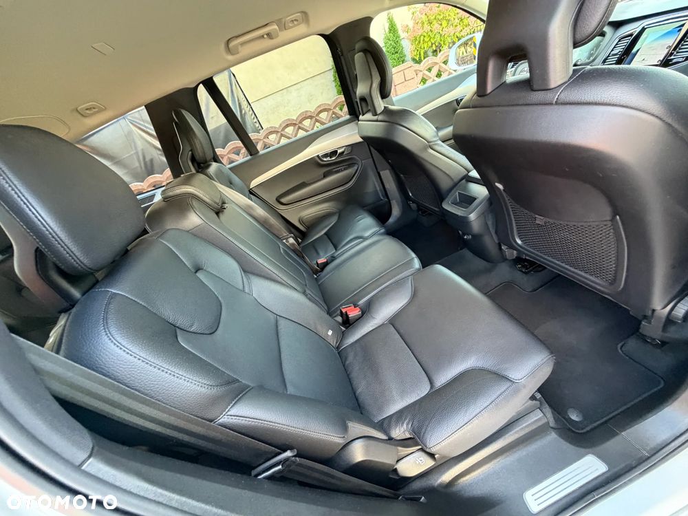 Volvo XC 90 B5 D AWD Momentum Pro 7os - 29
