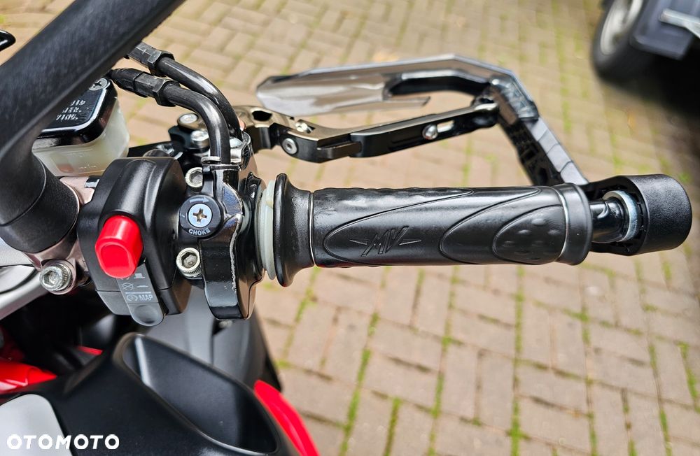 MV AGUSTA Brutale - 22