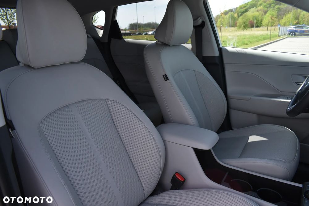 Hyundai Kona 65kWh Platinum - 18