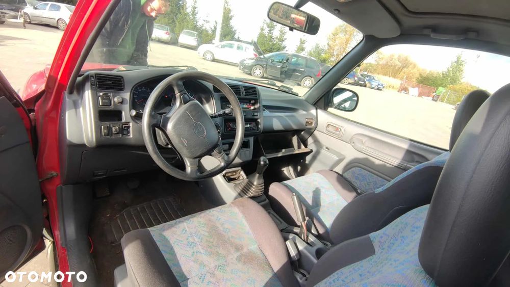 Toyota RAV4 1996 2.0 B 129 KM - 7
