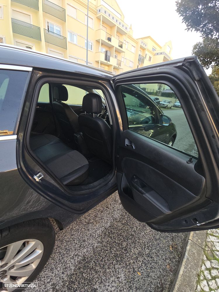 Opel Astra Sports Tourer 1.6 CDTi Cosmo S/S - 26