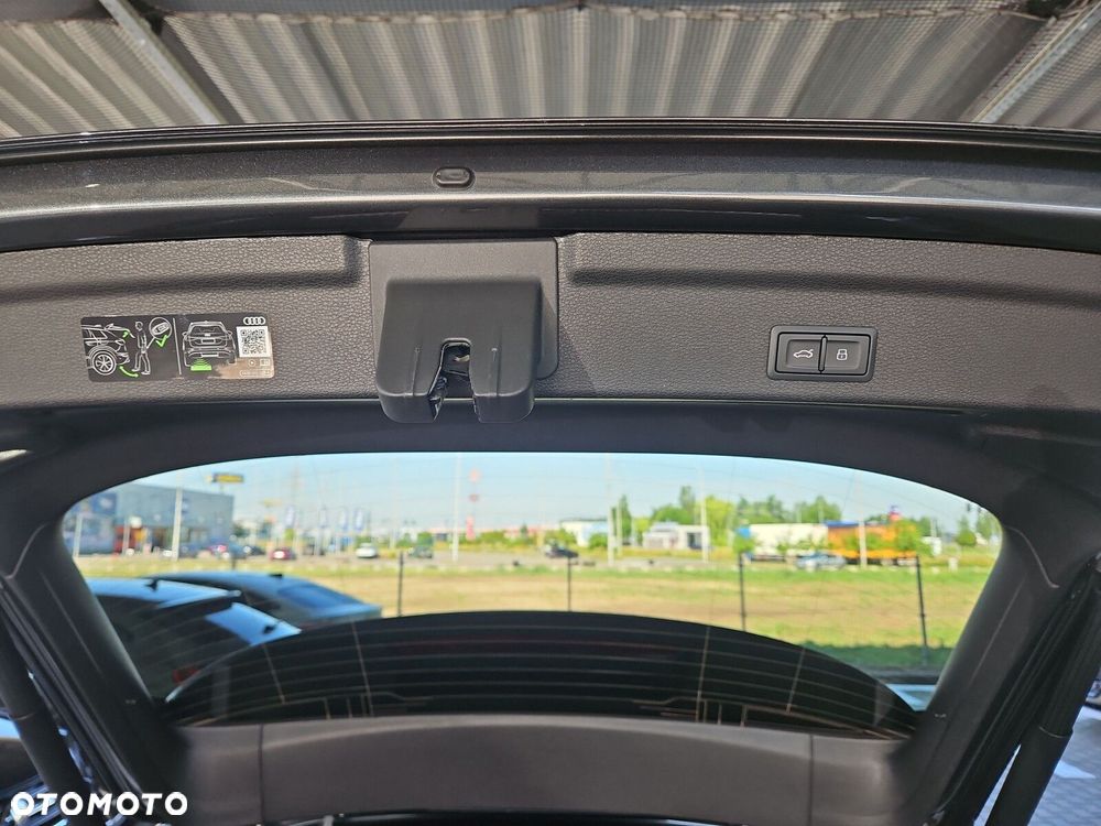 Audi Q3 Sportback 35 TFSI mHEV S-Line S tronic - 12