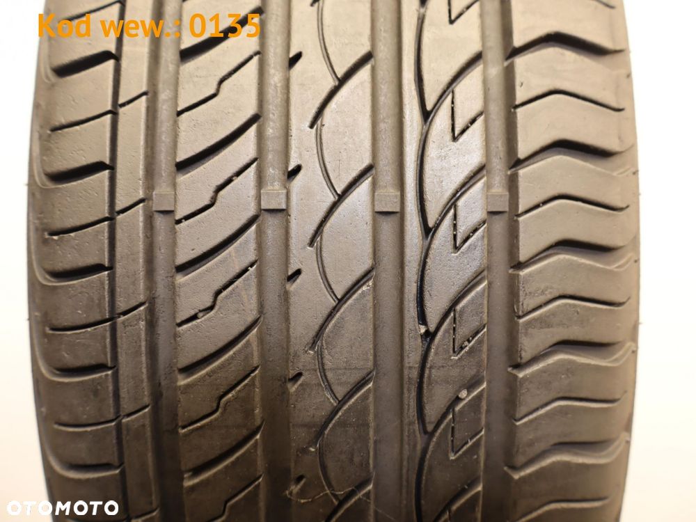 Sunitrac FOCUS 9000 - 215/45 R17 - 2