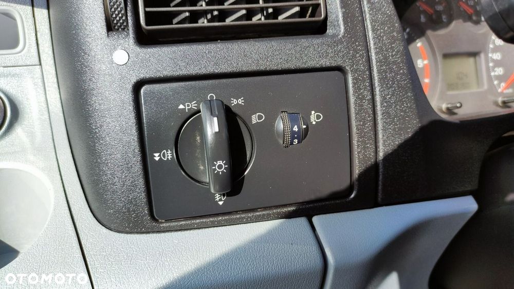 Ford Transit - 26