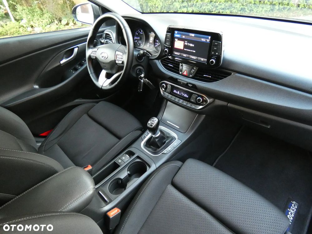 Hyundai i30 1.4 T-GDI Fastback Premium - 21