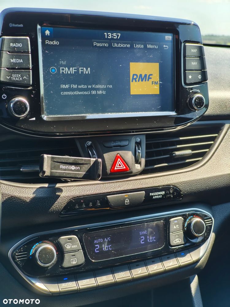 Hyundai i30 1.6 D GO Plus - 13