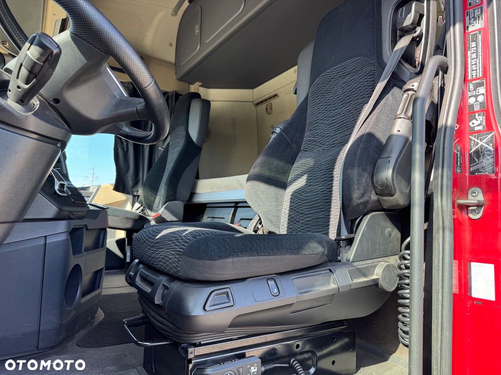 Mercedes-Benz Actros - 22
