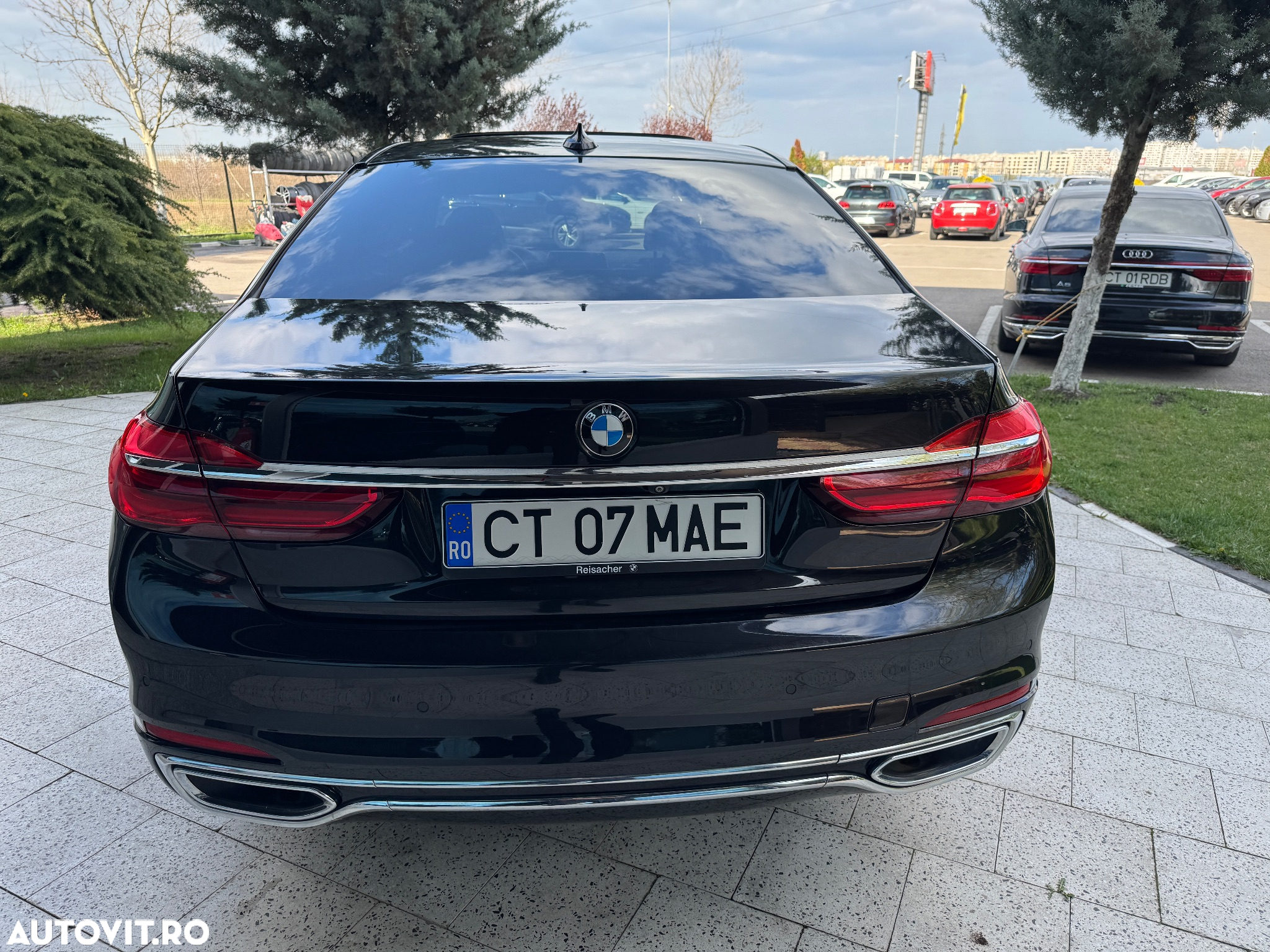 BMW Seria 7 750Ld xDrive - 16