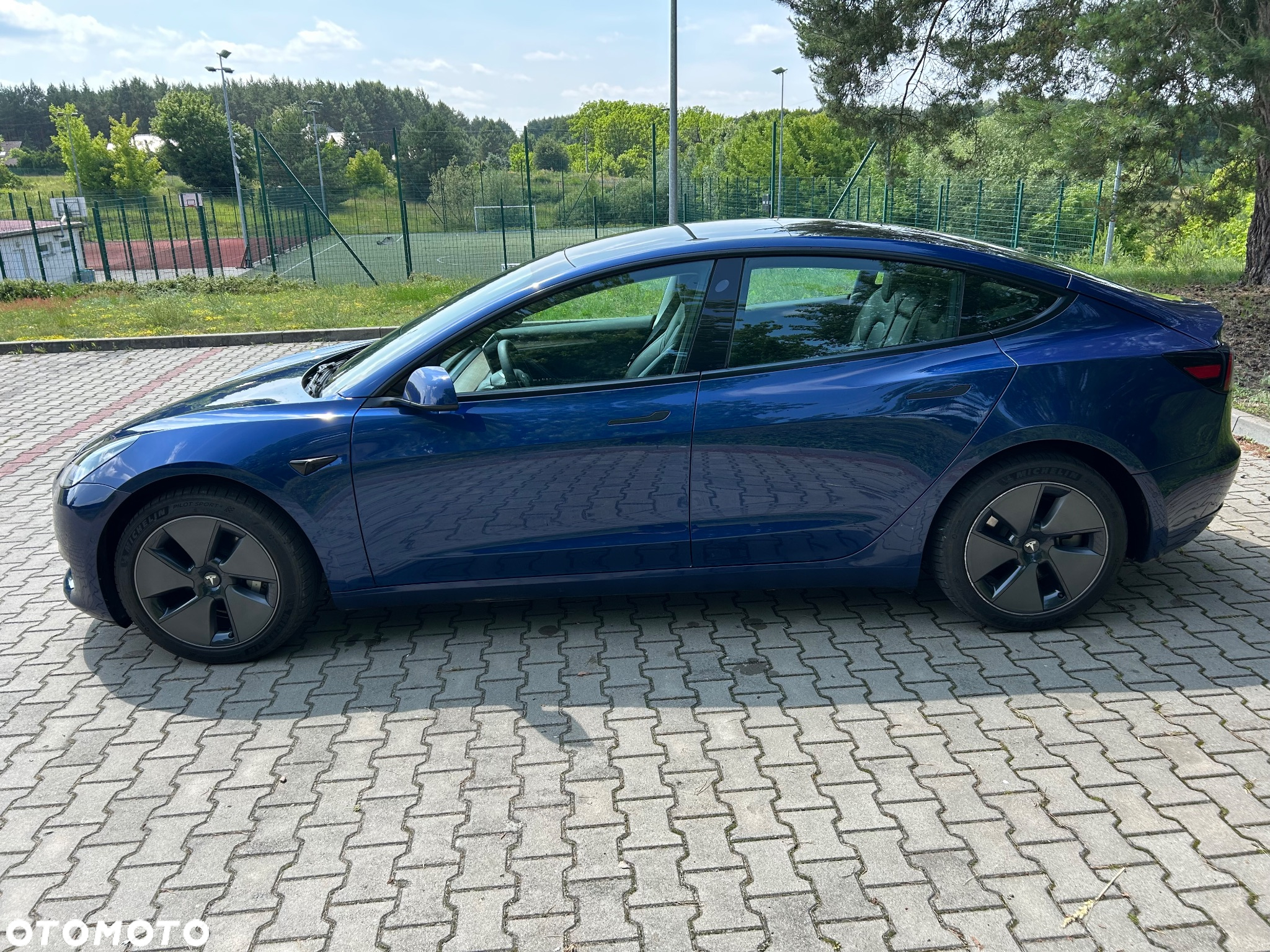 Tesla Model 3 - 2