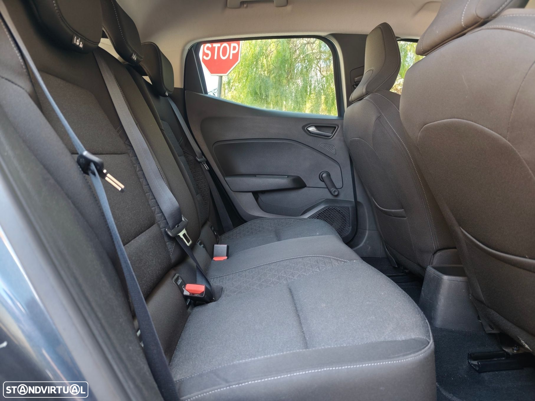 Renault Clio 1.5 Blue dCi Intens - 19