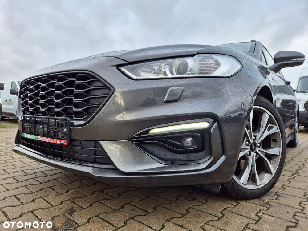 Ford Mondeo - 10
