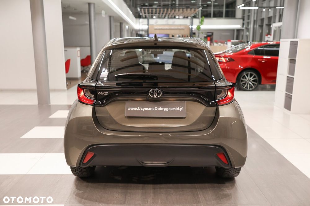 Toyota Yaris 1.5 Comfort - 6