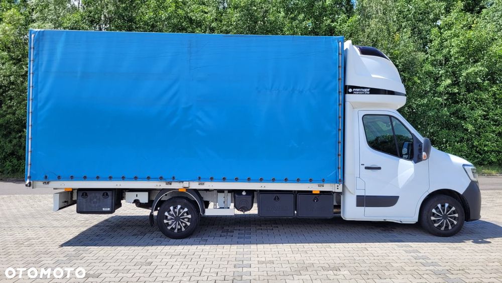 Renault Master - 3