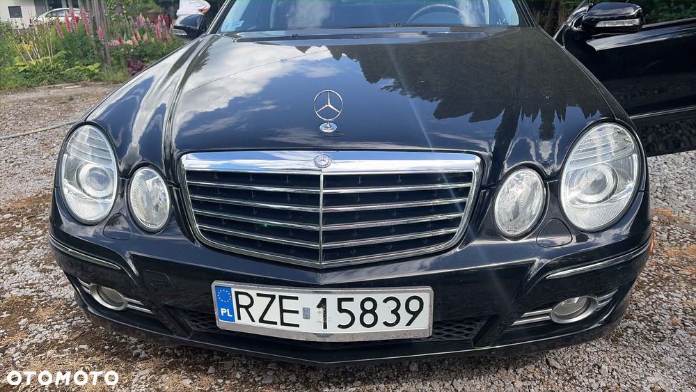Mercedes-Benz Klasa E 350 4Matic Automatik Elegance - 8