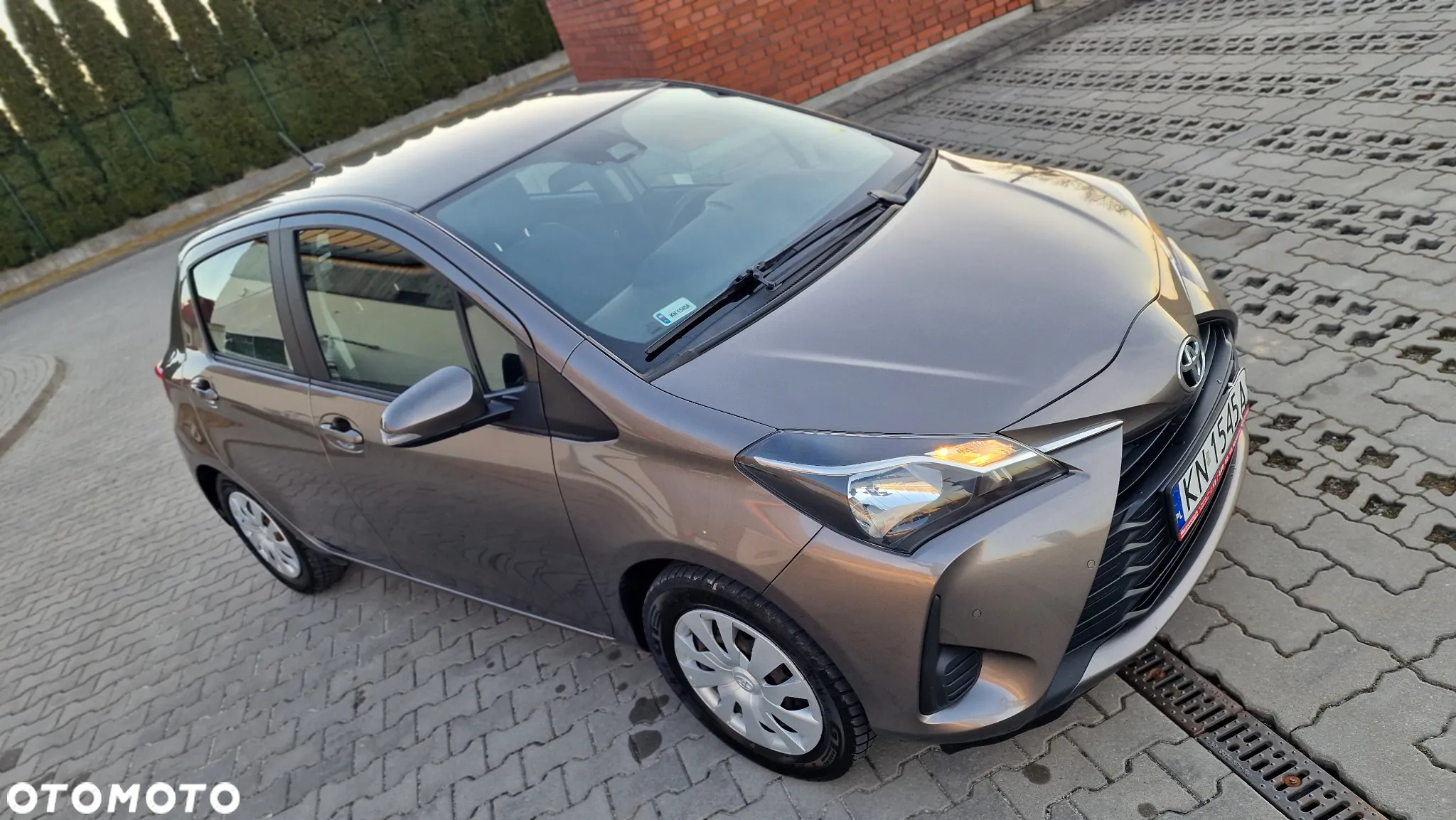Toyota Yaris 1.5 Active - 14