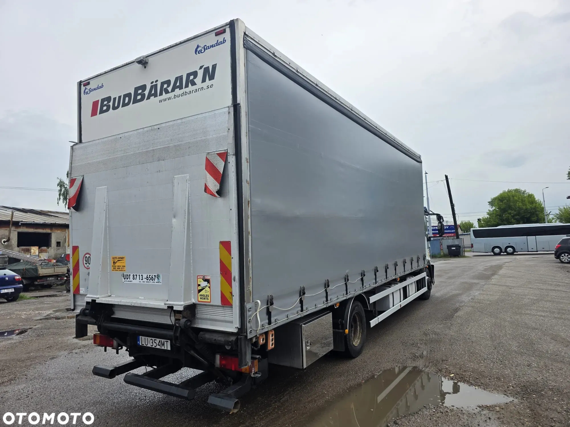 Iveco 150E - 18