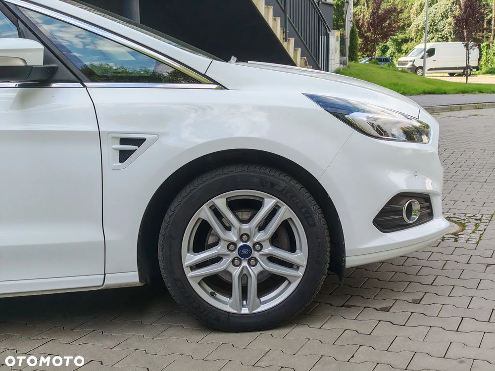Ford S-Max 2.0 TDCi Titanium - 15