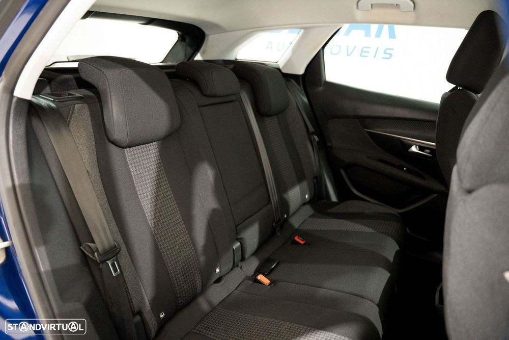 Peugeot 3008 1.5 BlueHDi Active - 14