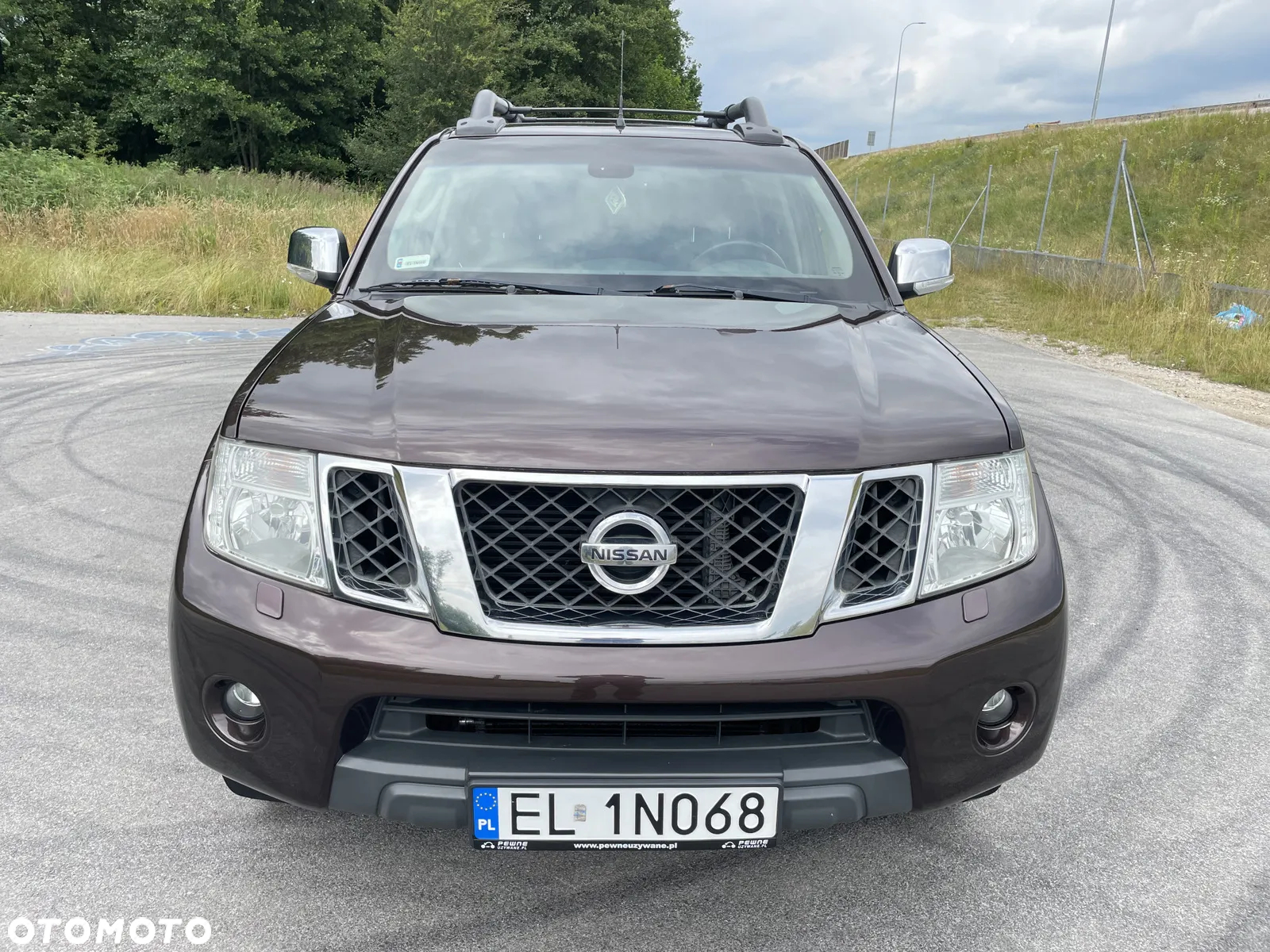 Nissan Navara 2.5 D Platinum Long - 16