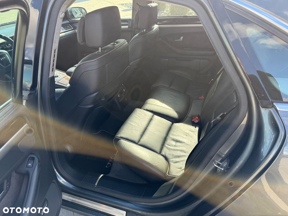 Audi A8 4.2 TDI Quattro - 28