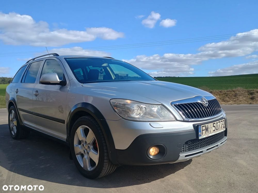 Skoda Octavia 2.0 TDI DPF 4x4 L&K - 10