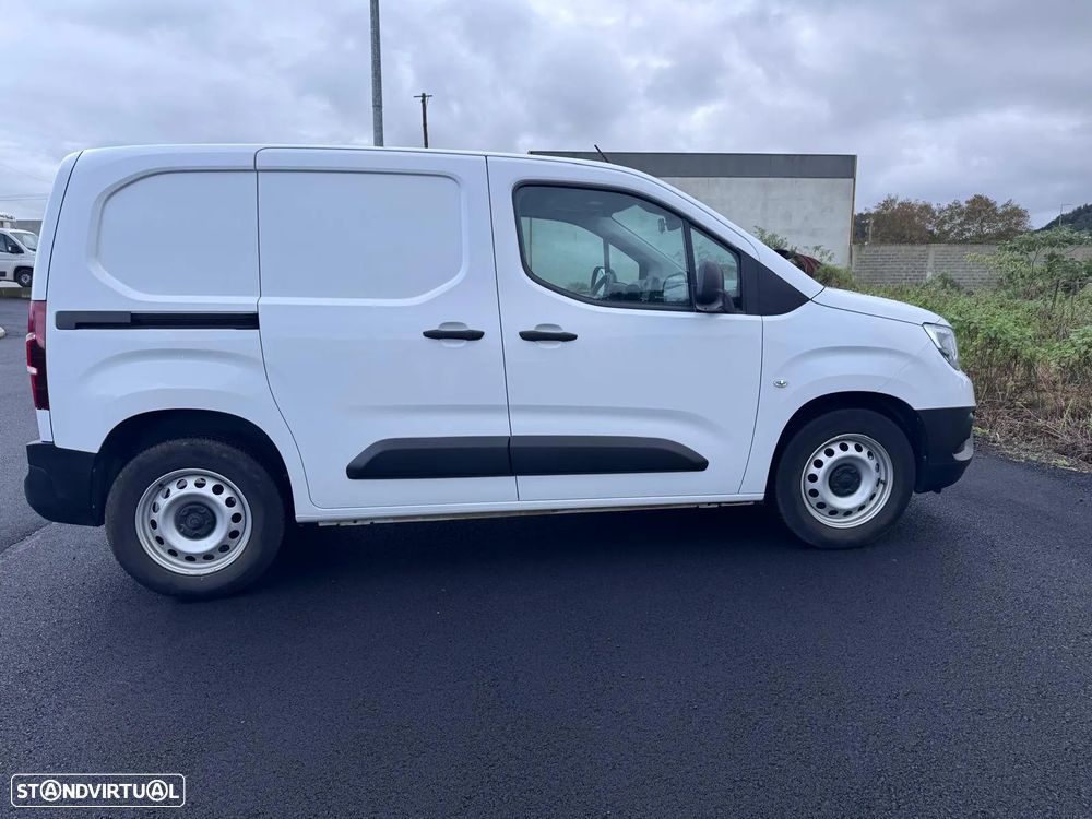 Opel e-Combo 50 kWh Edition - 3
