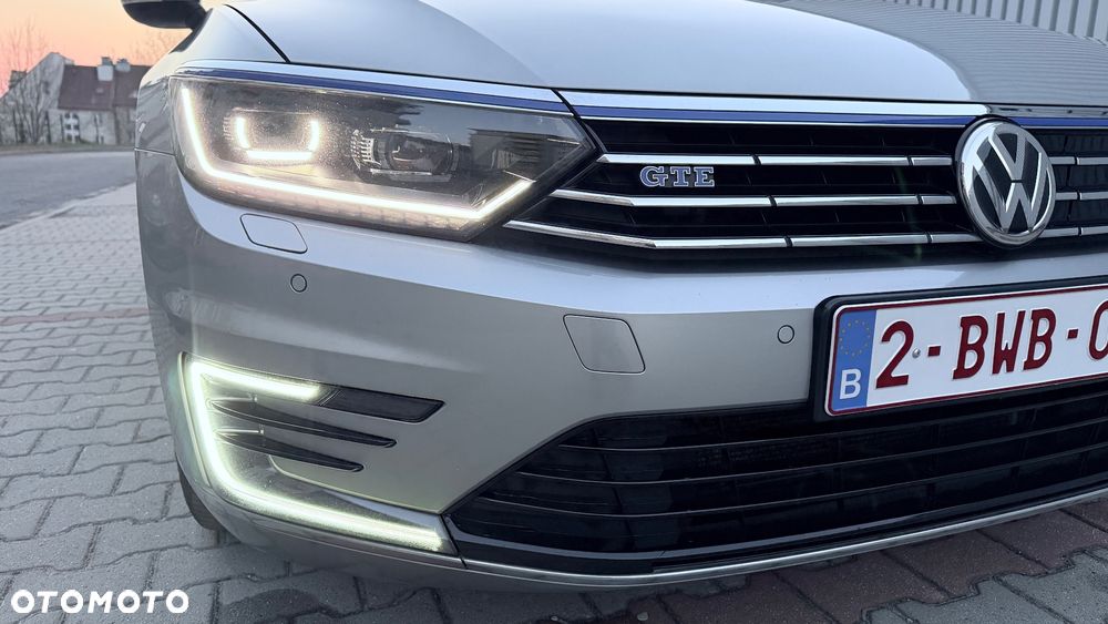 Volkswagen Passat - 26