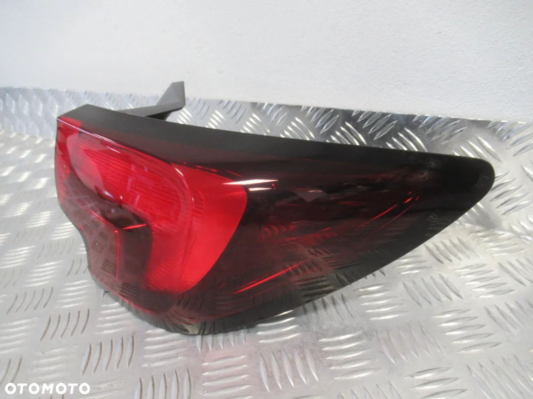 LAMPA TYŁ TYLNA PRAWA OPEL ASTRA K 5 V HATCHBACK HB 2015-2019 - 3