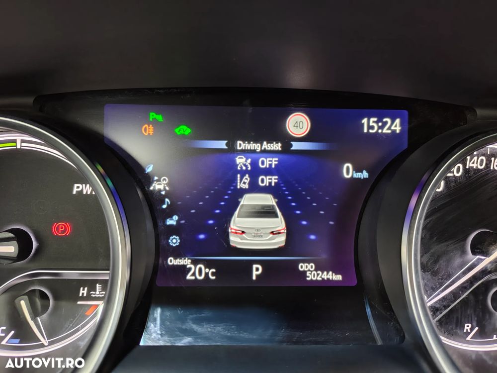 Toyota Camry 2.5 Hybrid Business - 16