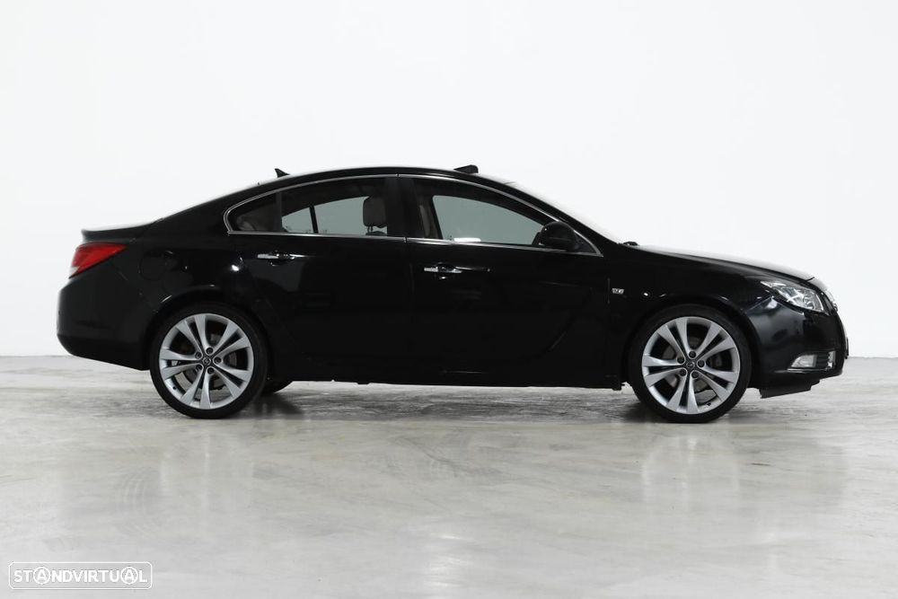 Opel Insignia - 2