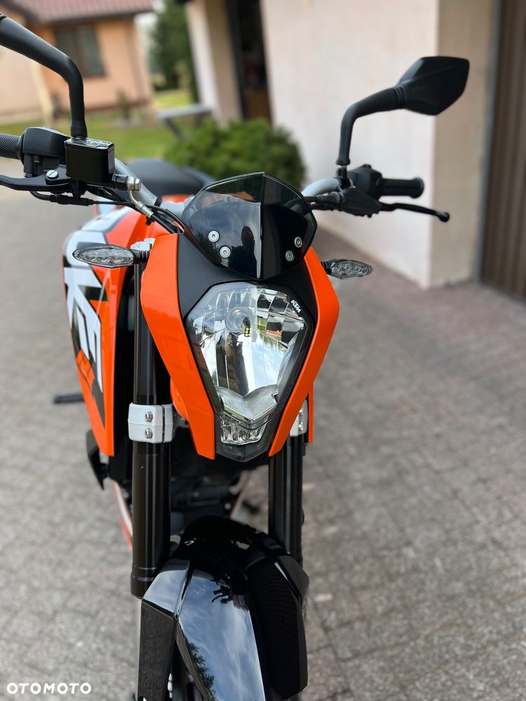 KTM Duke - 13
