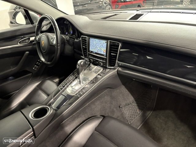 Porsche Panamera S e-Hybrid - 47