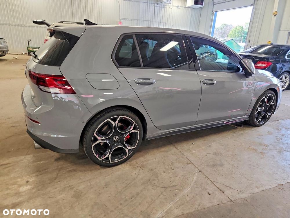 Volkswagen Golf 2.0 TSI BMT GTI Performance DSG - 3