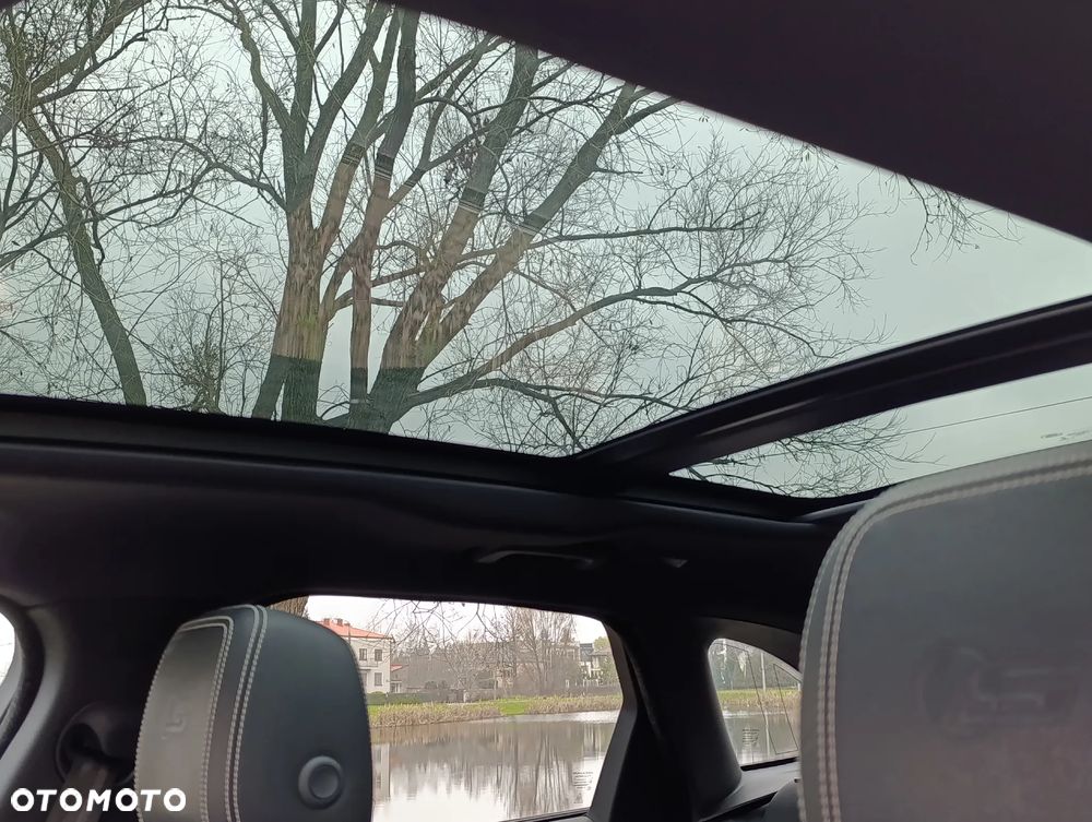 Jaguar F-Pace S AWD - 14