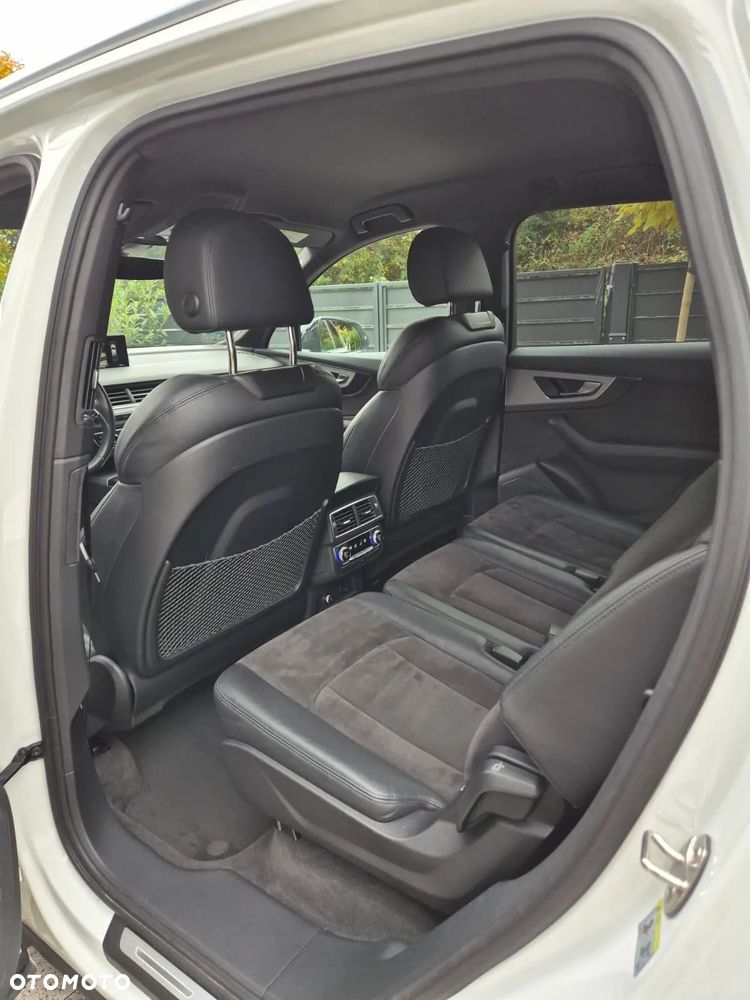 Audi Q7 45 TDI Quattro Tiptronic - 13