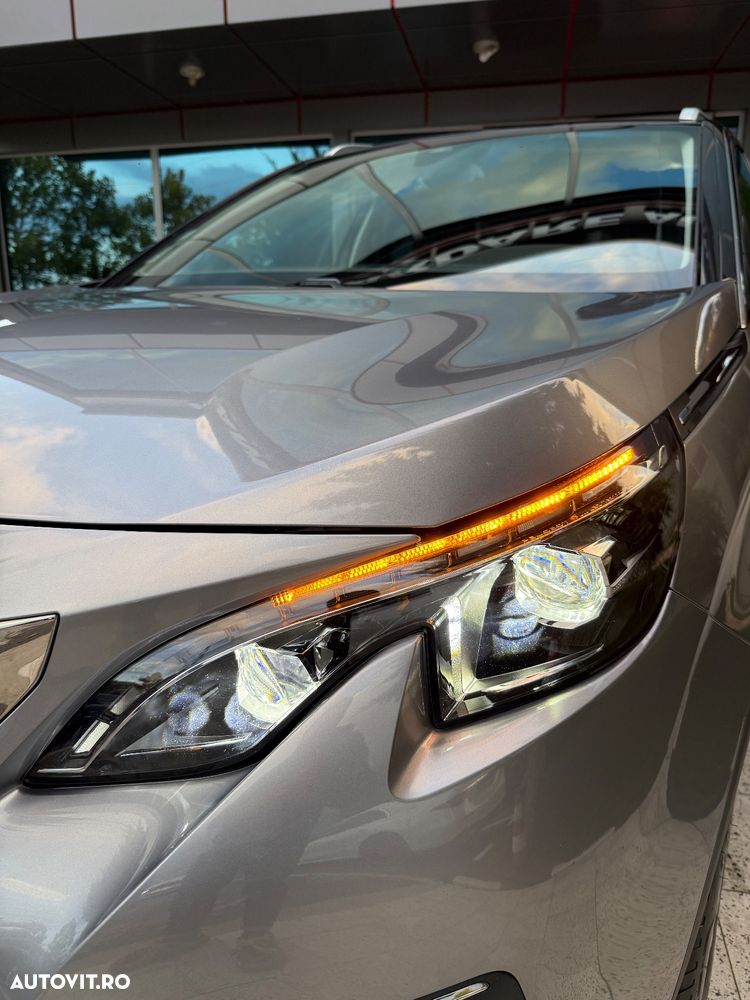 Peugeot 3008 PureTech 130 Stop & Start GPF EAT8 Allure Pack - 35