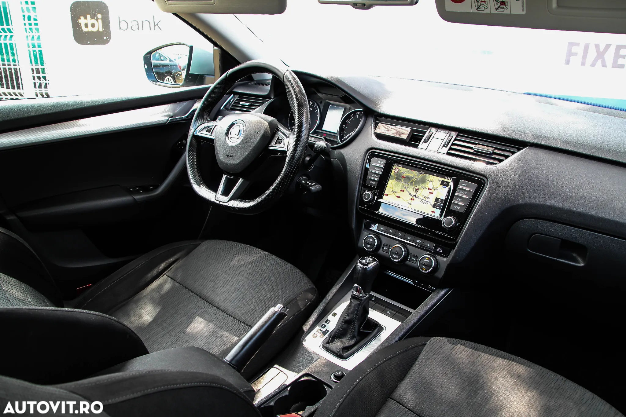 Skoda Octavia 2.0 TDI DSG Style - 10