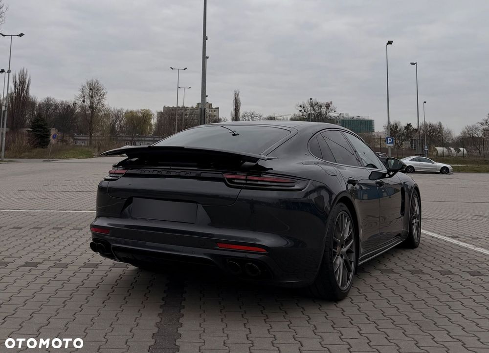 Porsche Panamera - 7