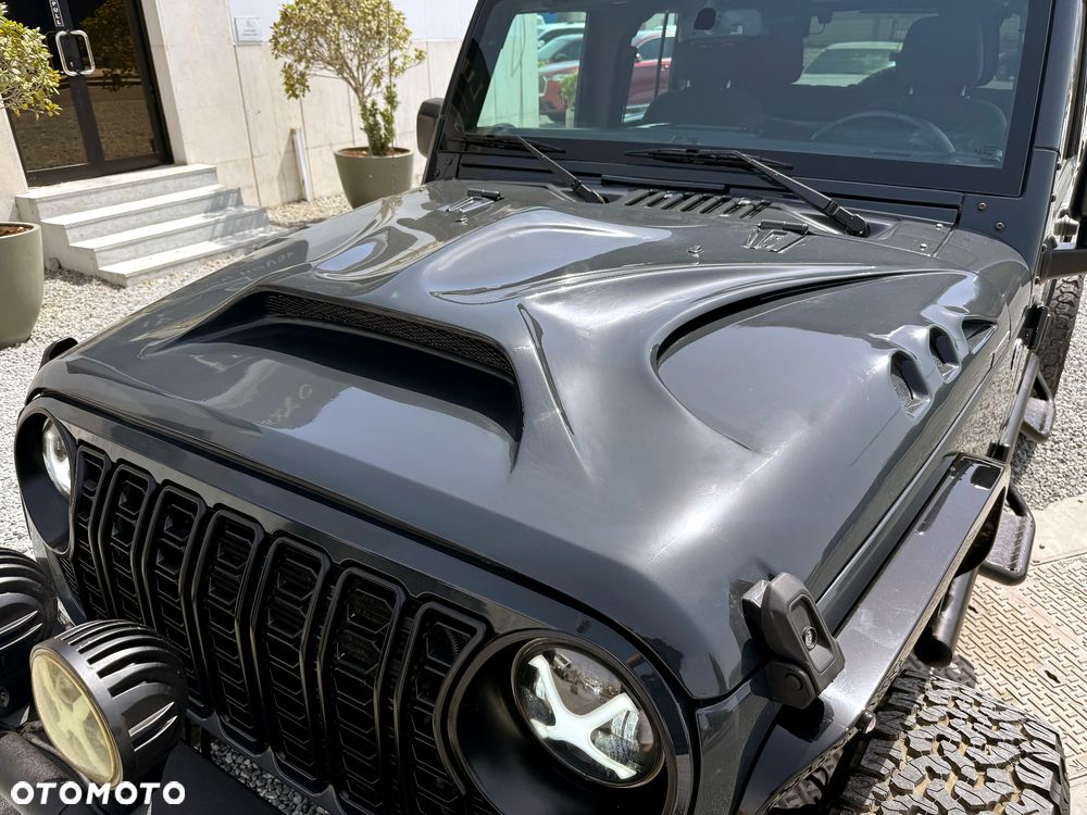 Jeep Wrangler Unlimited Hard-Top 3.6 Automatik X - 12