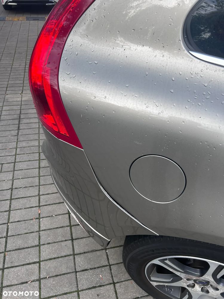 Volvo XC 60 D4 Drive-E Momentum - 17
