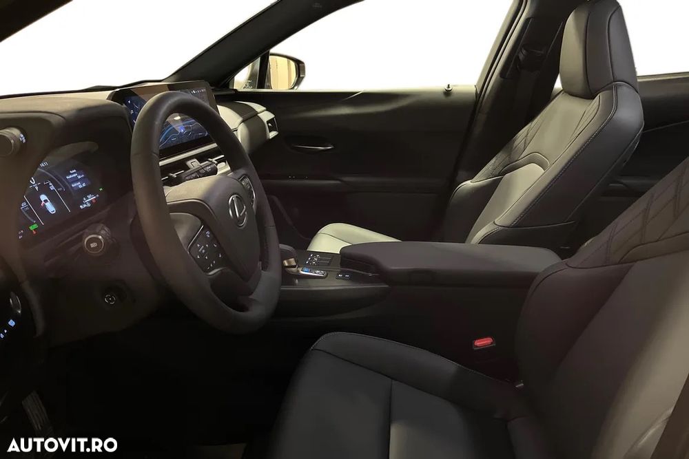 Lexus UX 300h - 7