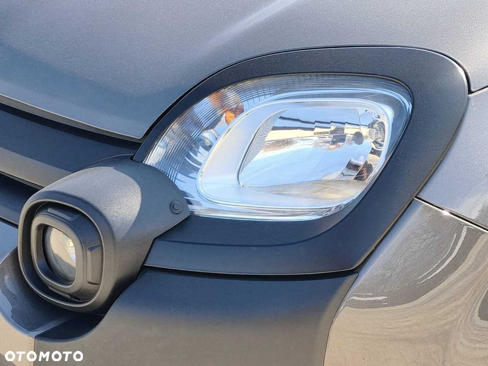 Fiat Panda 1.0 Hybrid City Cross - 28