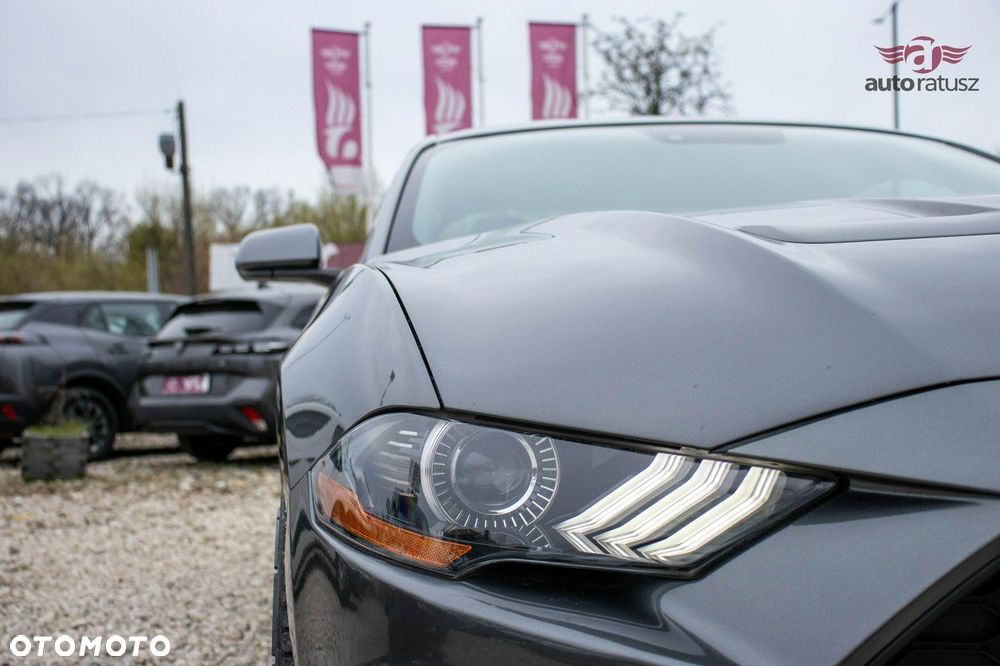 Ford Mustang - 9