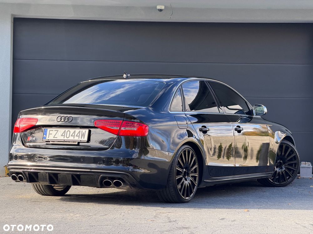 Audi S4 Limousine - 3