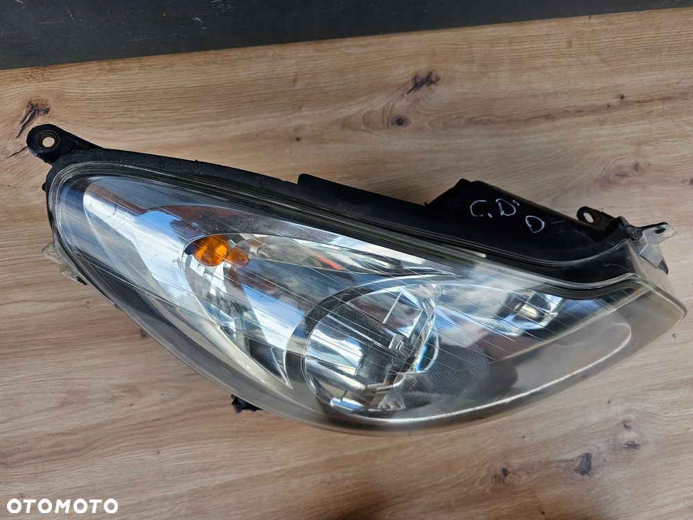 LAMPA SOCZEWKA PRAWY PRZÓD PRAWA PRZEDNIA OPEL CORSA D EUROPA 13186386 - 9