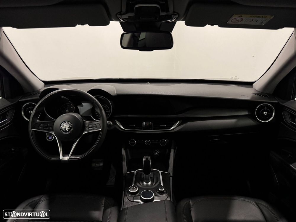 Alfa Romeo Stelvio 2.2 D Super AT8 - 37