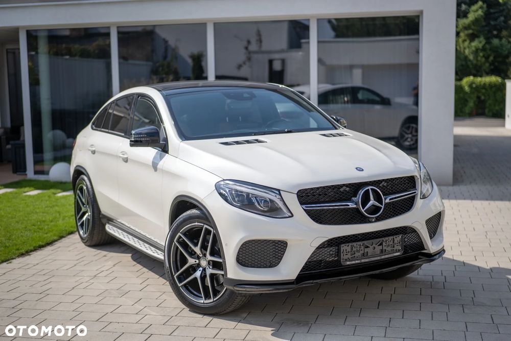Mercedes-Benz GLE 400 4Matic 9G-TRONIC AMG Line