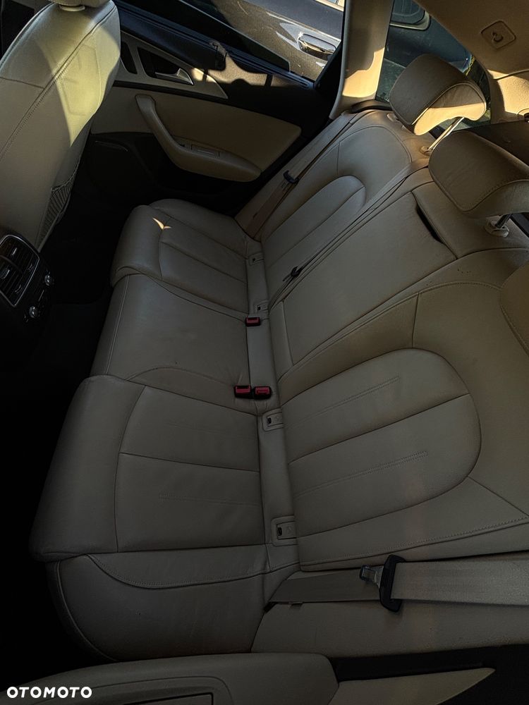 Audi A6 Allroad - 23