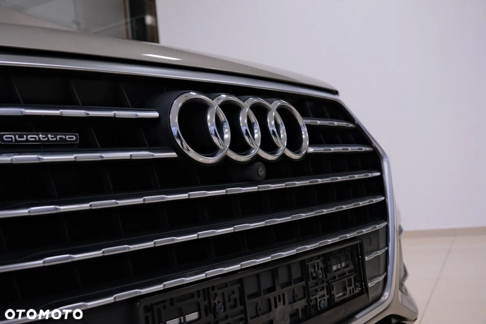 Audi Q7 - 6